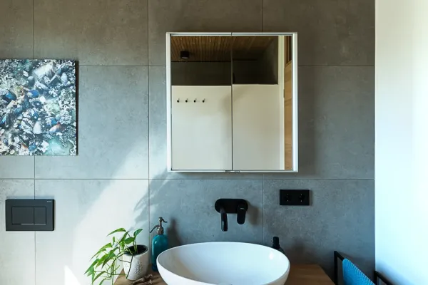 massivholzhaus, massivholz, holzhaus, holzhausbau, hausbau, holzbau, efh, einfamilienhaus, einfamilienhaus aus holz, badezimmer