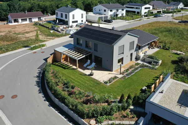 massivholzhaus, massivholz, holzhaus, holzhausbau, hausbau, holzbau, efh, einfamilienhaus, einfamilienhaus aus holz